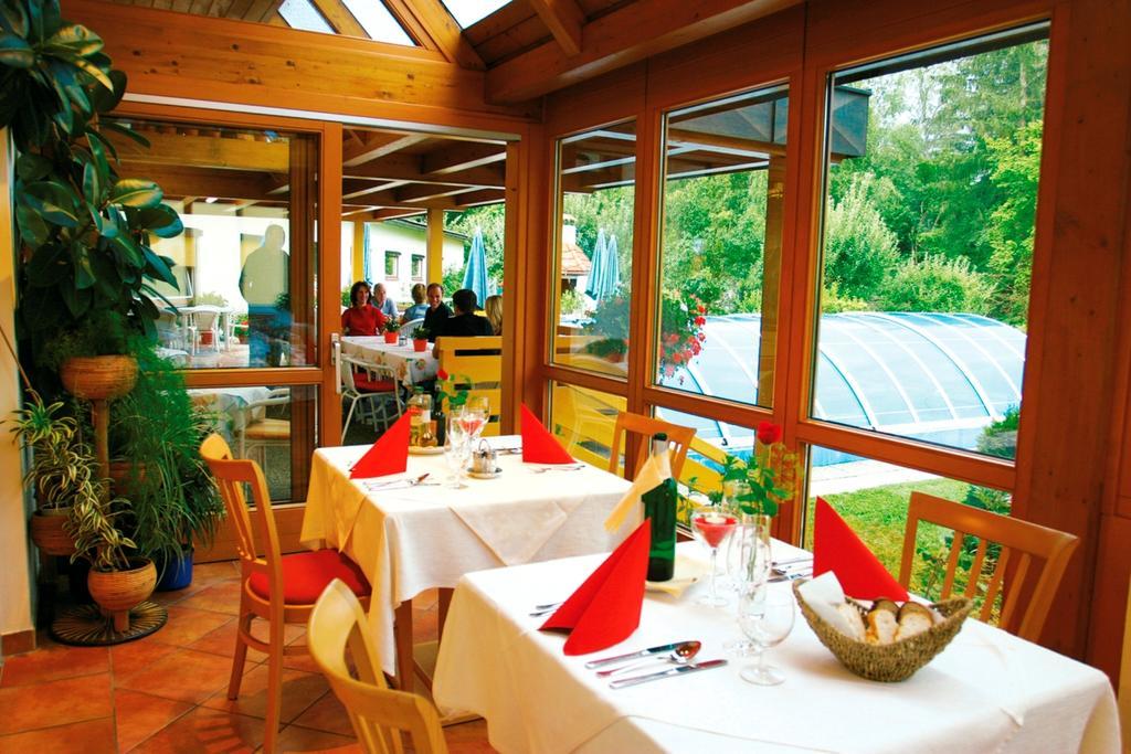 Hotel Restaurant Thadeushof Techelsberg Dış mekan fotoğraf